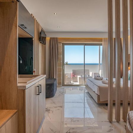 Xasteria Hotell Elafonisos Exteriör bild