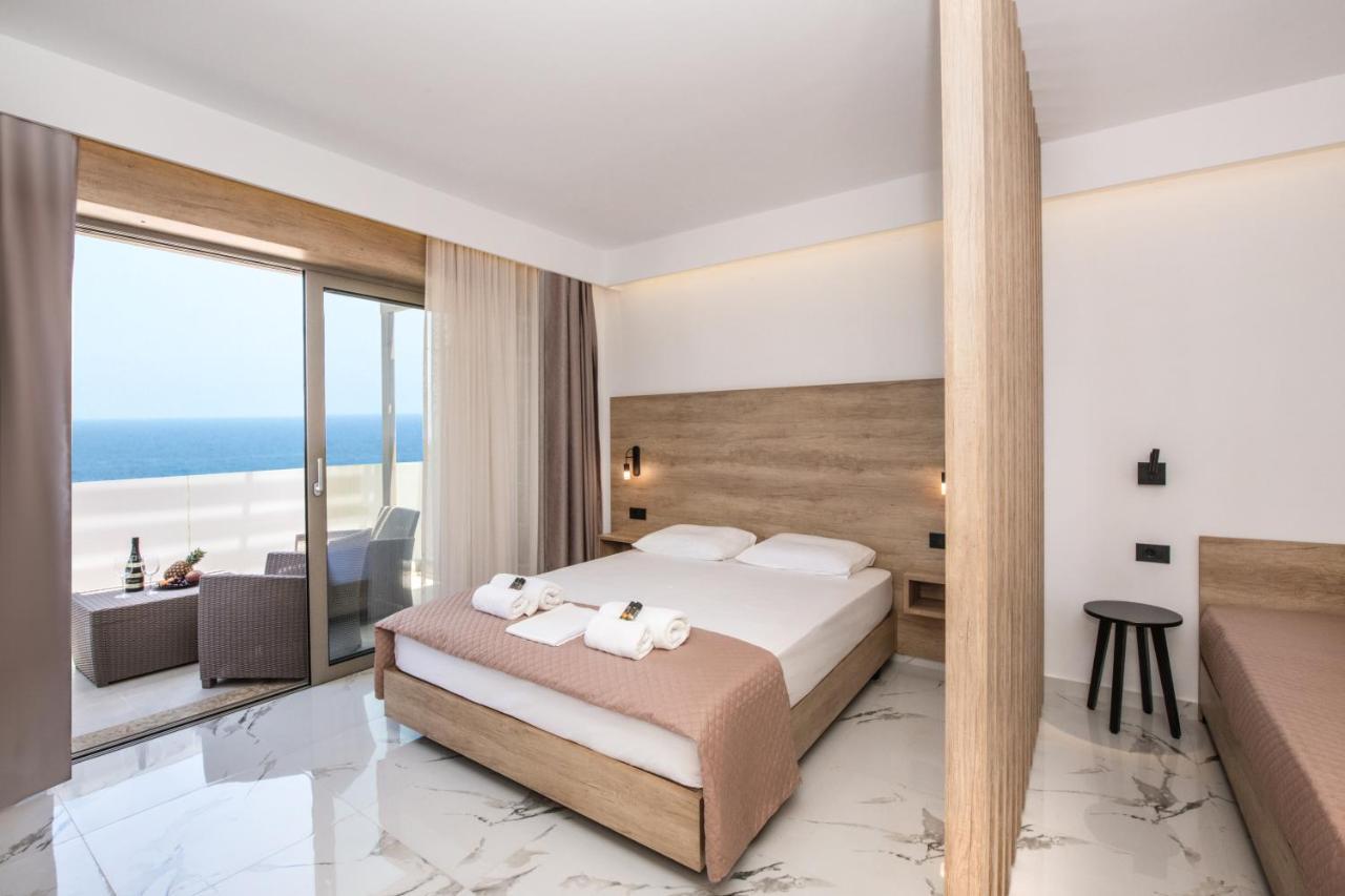 Xasteria Hotell Elafonisos Exteriör bild