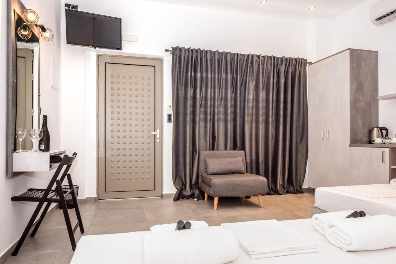 Xasteria Hotell Elafonisos Exteriör bild